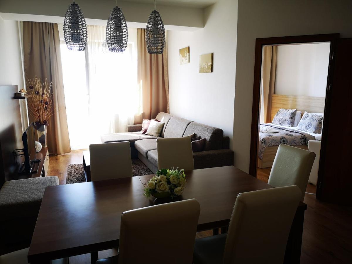 Apartman Laria Vel'ka Lomnica Eksteriør billede